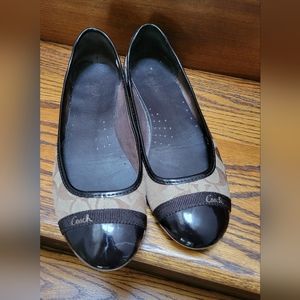 COACH Women's Classic signature flats slip-on shoes Size 10B